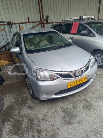 TOYOTA Etios [2013-2014]