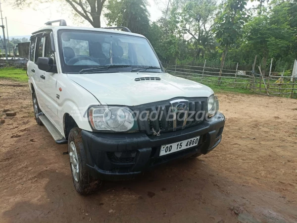 MAHINDRA Scorpio [2009-2014]