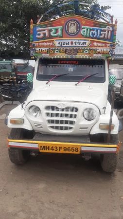 MAHINDRA Bolero Pik-Up