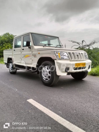 MAHINDRA Bolero Camper