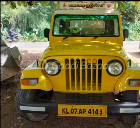 MAHINDRA Imperio Single Cabin