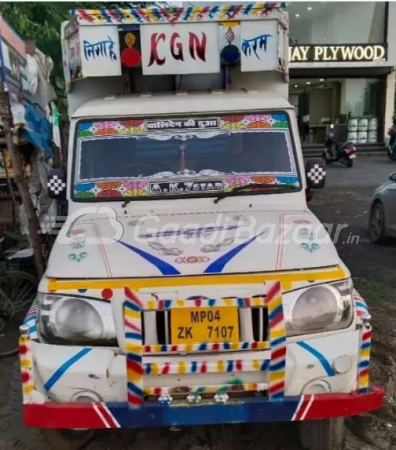 MAHINDRA Bolero Pik-Up