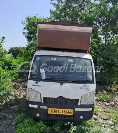 MAHINDRA Maxximo
