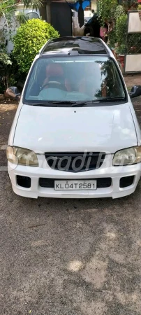 MARUTI SUZUKI SWIFT