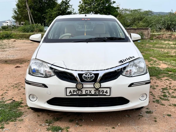 TOYOTA Etios Liva [2011-2013]