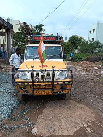 MAHINDRA BOLERO