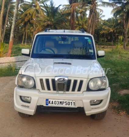 MAHINDRA Scorpio [2009-2014]