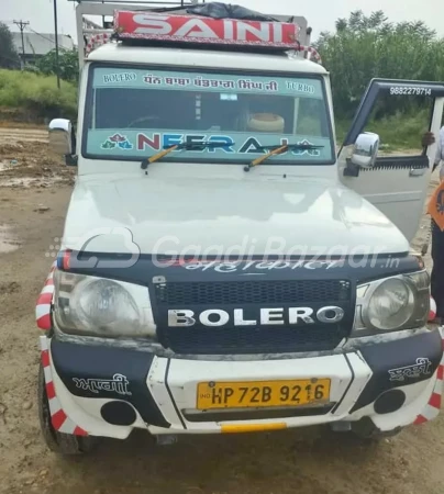 MAHINDRA Bolero Pik-Up