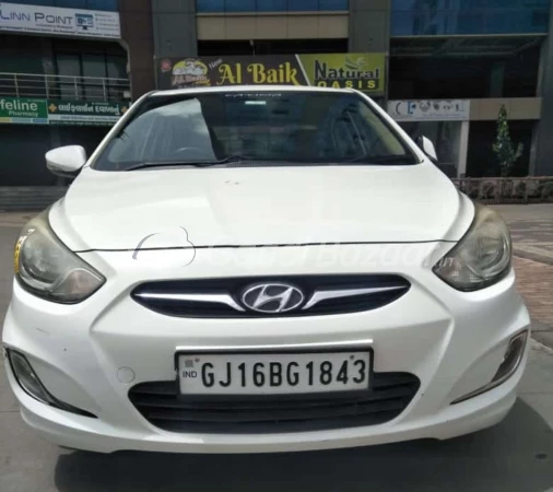 HYUNDAI Verna [2011-2015]