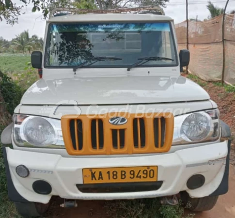 MAHINDRA Bolero Pikup CNG