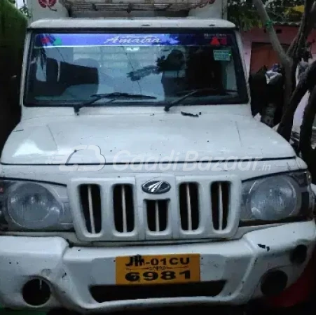 MAHINDRA Bolero Pik-Up