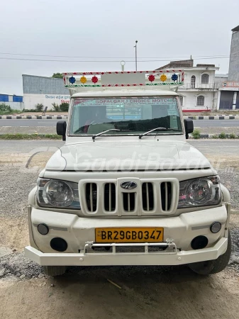 MAHINDRA Bolero Pik-Up