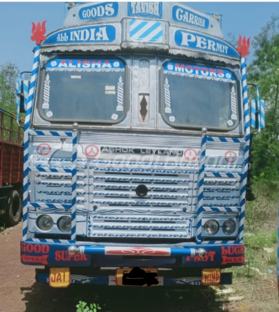 ASHOK LEYLAND 3718