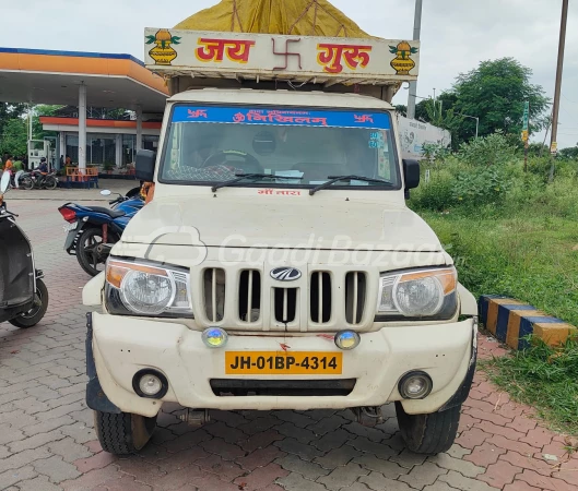 MAHINDRA Bolero Pik-Up