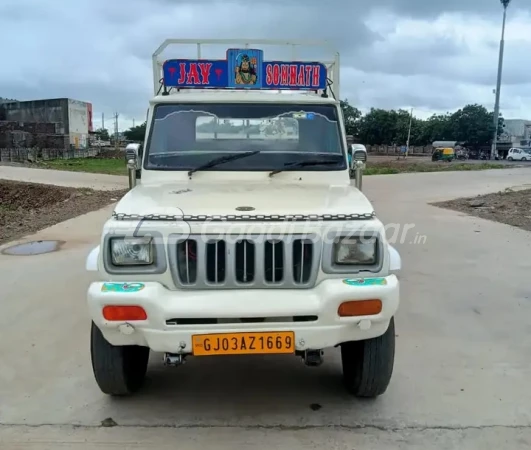 MAHINDRA Bolero Maxitruck CBC