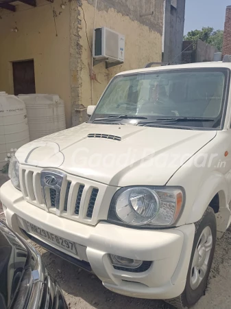 MAHINDRA Scorpio [2009-2014]