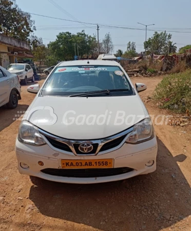 TOYOTA Etios [2010-2013]