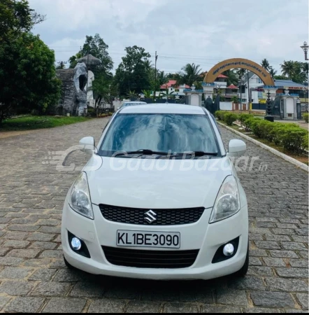 MARUTI SUZUKI SWIFT