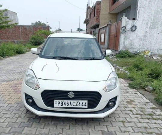 MARUTI SUZUKI SWIFT