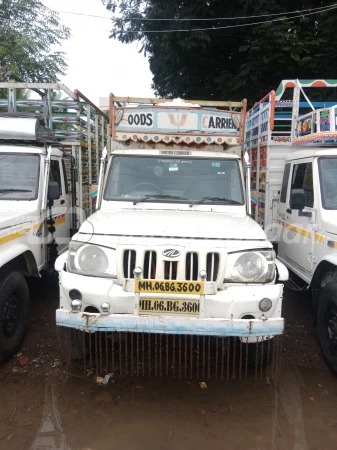 MAHINDRA Bolero Maxitruck Plus