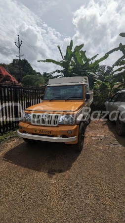 MAHINDRA Bolero Pik-Up