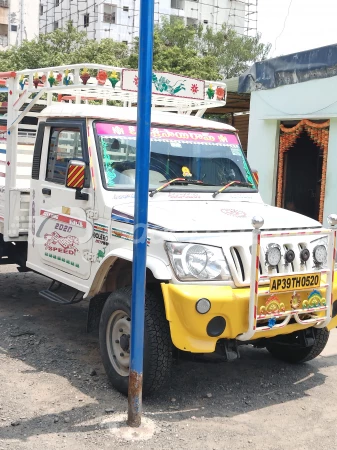 MAHINDRA Bolero City Pikup