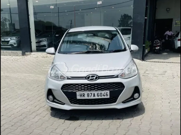 HYUNDAI GRAND I 10