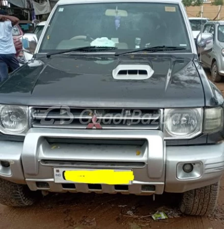 MISTUBISHI MOTORS LTD Pajero