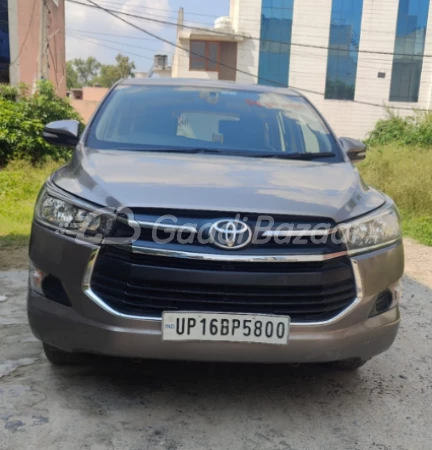 TOYOTA INNOVA CRYSTA