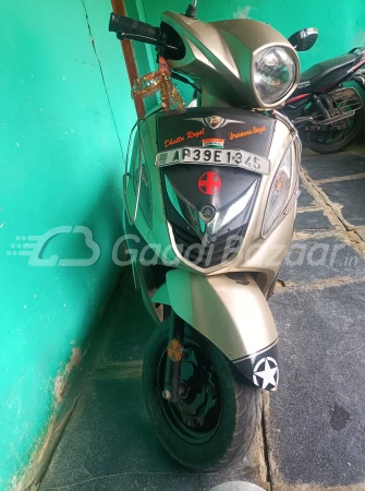 Olx deals yamaha scooty