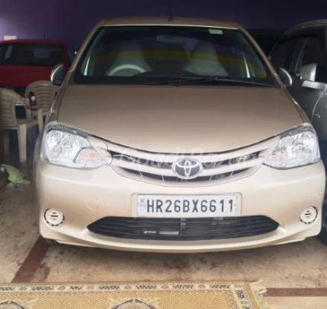 TOYOTA Etios Liva