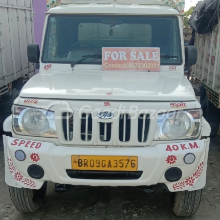 MAHINDRA Bolero Pik-Up