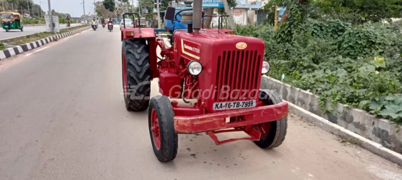 MAHINDRA 575 Di Xp Plus