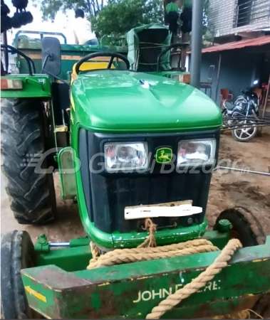 John Deere 5045 D