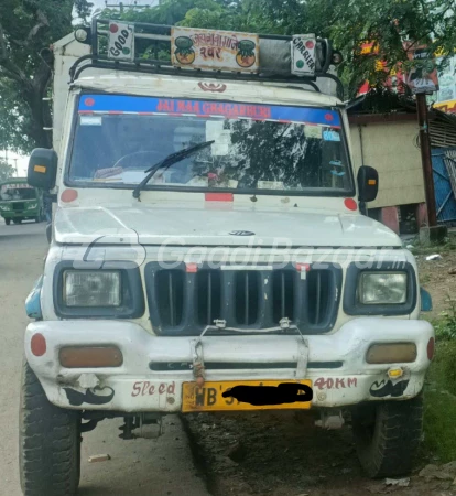 MAHINDRA Bolero Camper