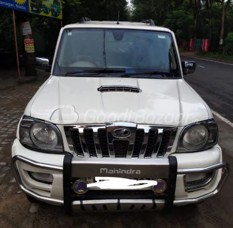 MAHINDRA Scorpio [2009-2014]