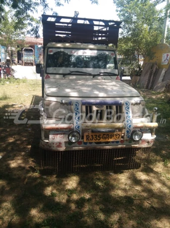 MAHINDRA Bolero Pik-Up