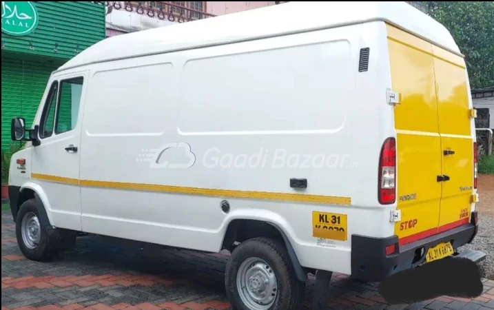 Used tempo traveller delivery van best sale for sale