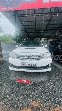 TOYOTA Fortuner [2012-2016]