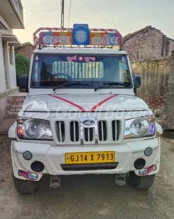 MAHINDRA Bolero Maxitruck Plus