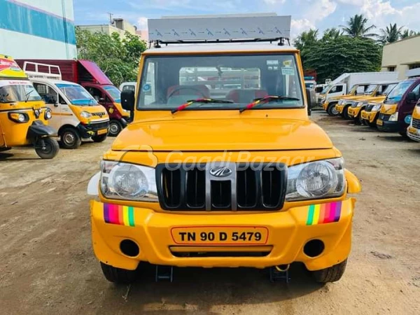 MAHINDRA Bolero Maxitruck Plus