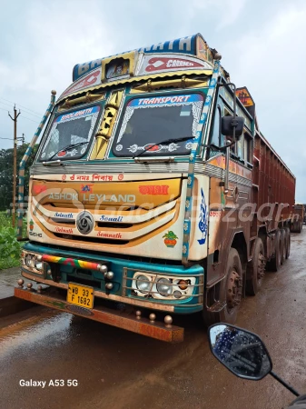 ASHOK LEYLAND 4825