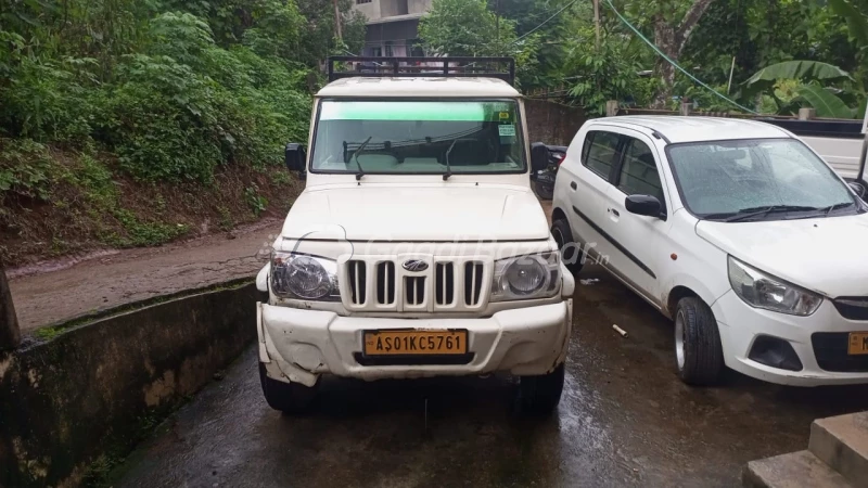 MAHINDRA Bolero Pik-Up