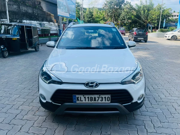 HYUNDAI i20 Active