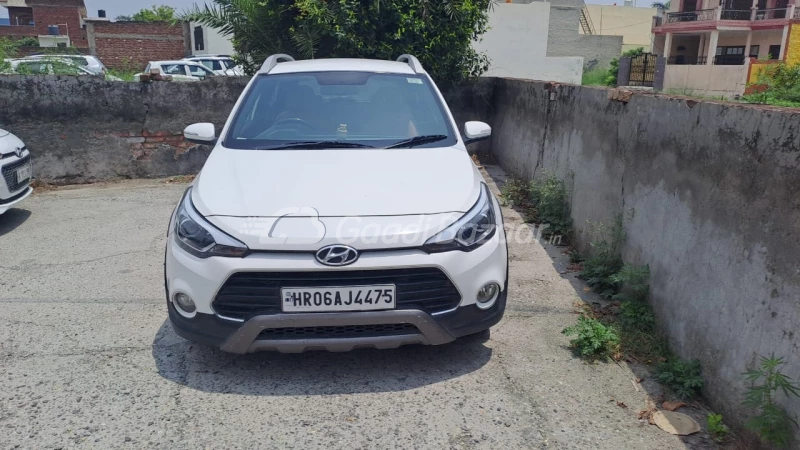 HYUNDAI i20 Active