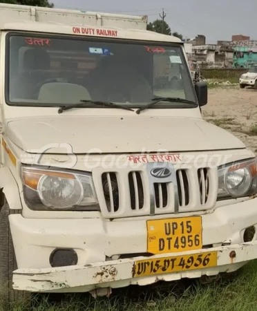 MAHINDRA Bolero Pik-Up