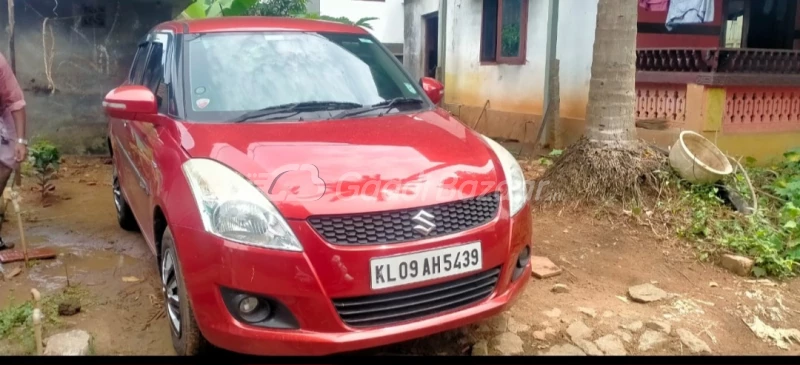 MARUTI SUZUKI SWIFT