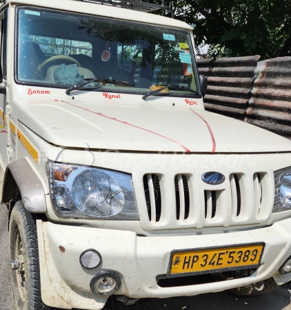 MAHINDRA Bolero Camper