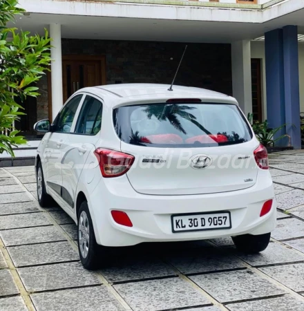 HYUNDAI GRAND I 10