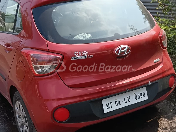 HYUNDAI GRAND I 10